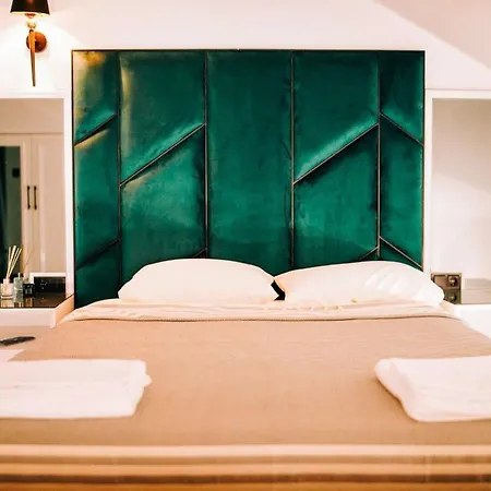 Talles Hotel