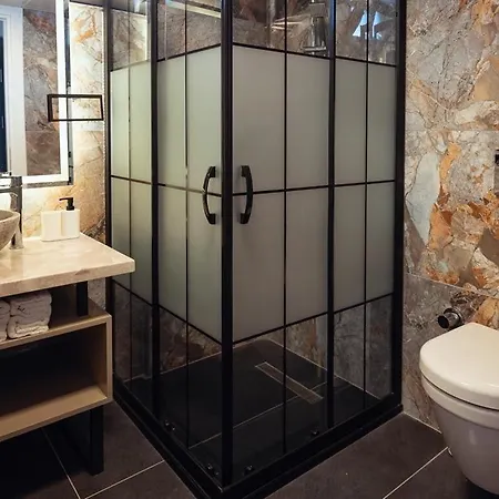 Talles Otel Ildır